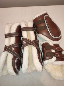CLEARANCE PRICE! Brown leather jump boots set + brown stirrups crystals