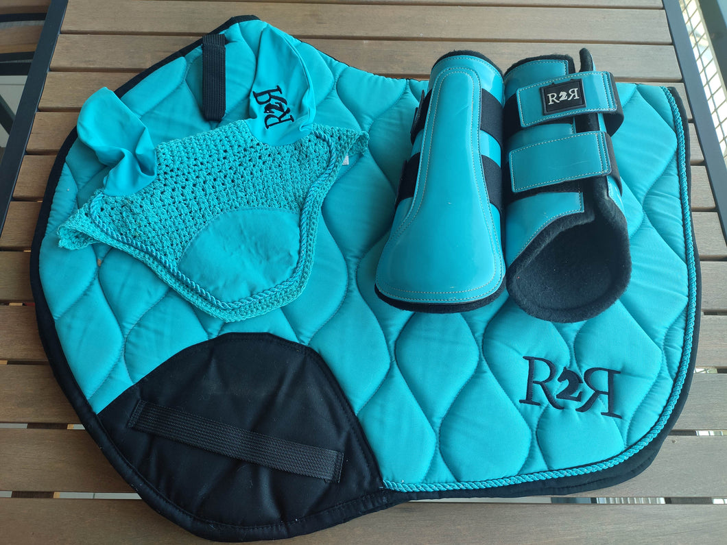 *Clearance Saddle Pad Set with Brushing Boots + bonnet Turquoise