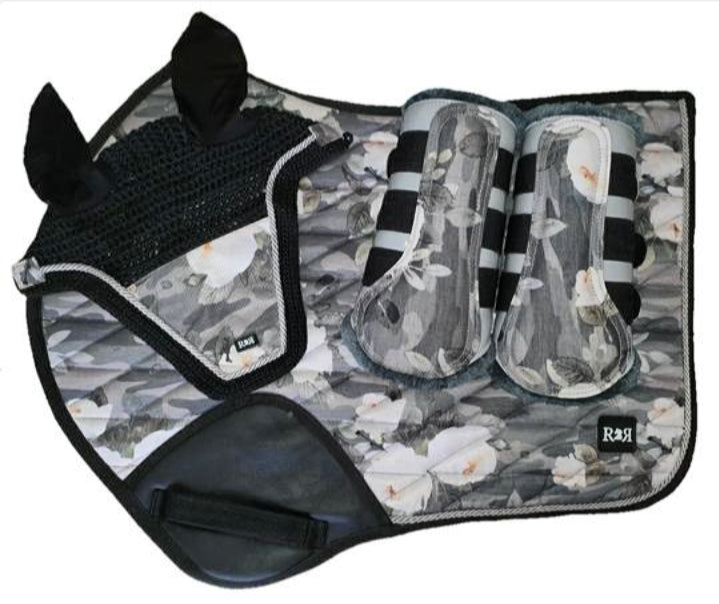 Saddle Pad Set with BRUSHING Boots CAMO FLORAL